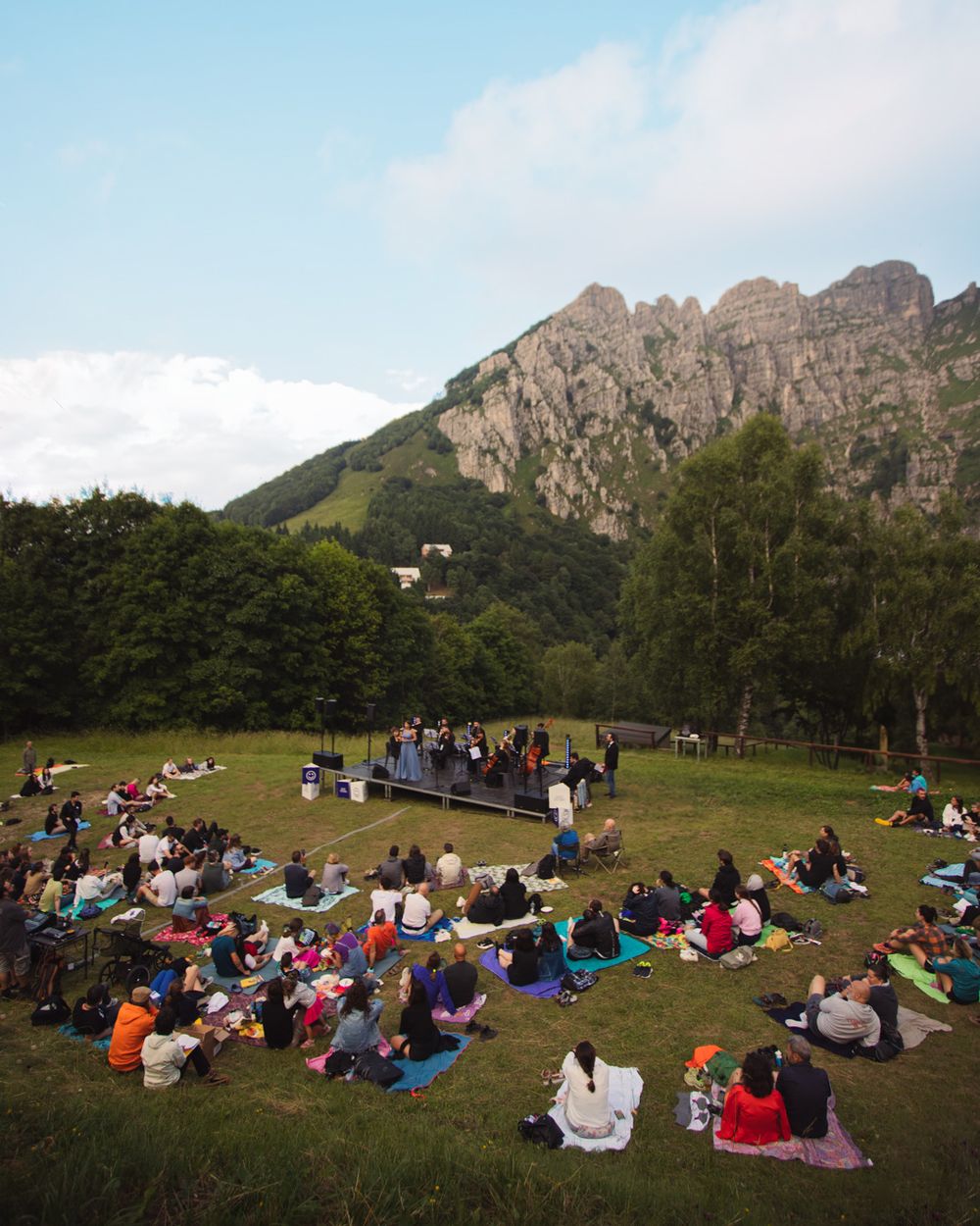 OPERA in Erna — Piani d'Erna, Lecco, foto 2 di Iacopo Spreafico
