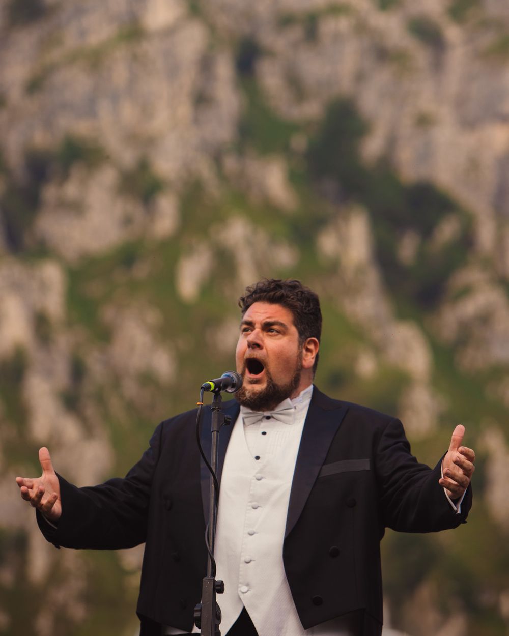 OPERA in Erna — Piani d'Erna, Lecco, foto 4 di Iacopo Spreafico